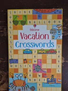 Born Vacation Crosswords Puzzle Book - Yellow, Blue, Red, Orange